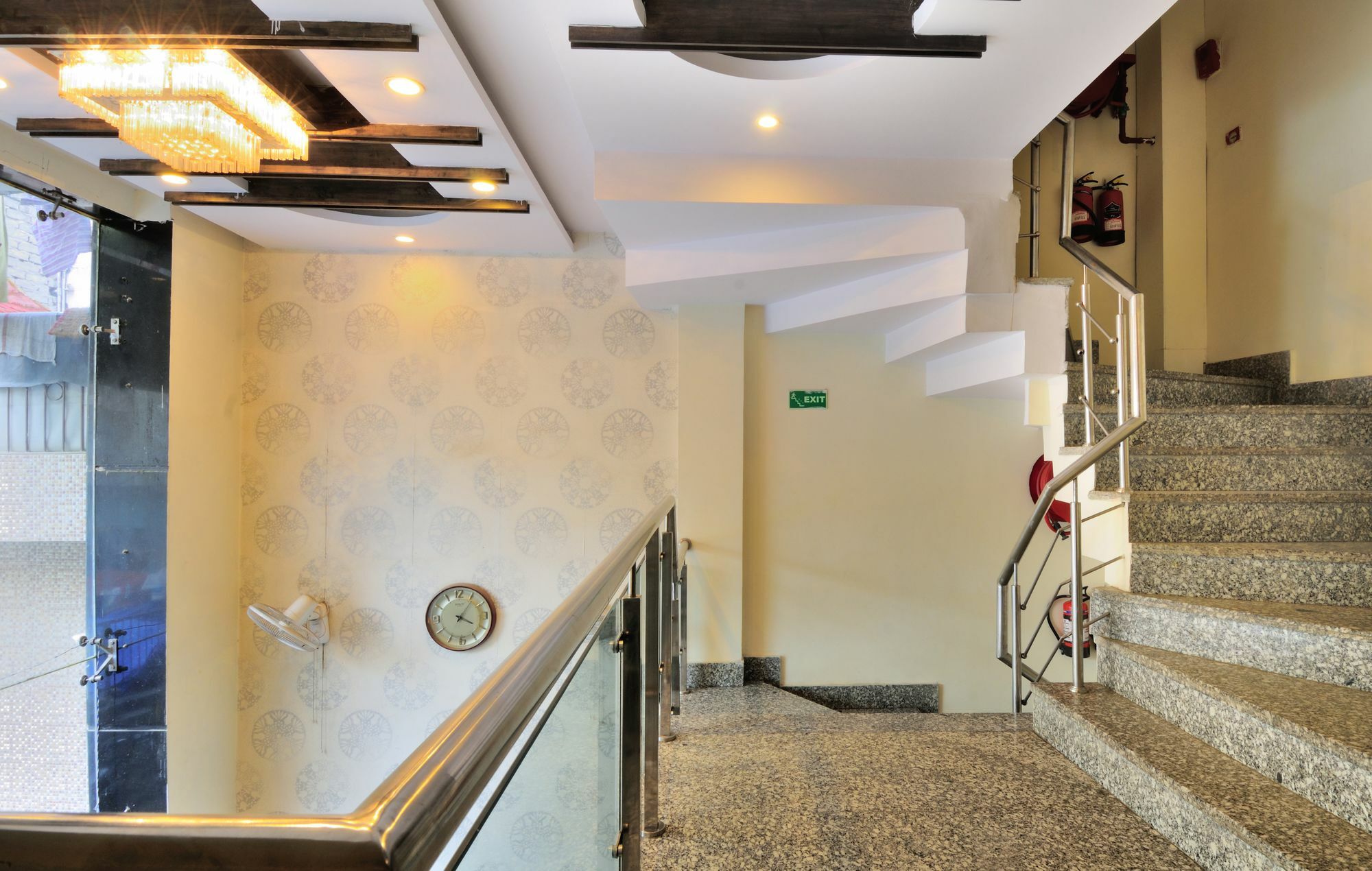 Hotel Gold Star Inn - Paharganj نيودلهي المظهر الخارجي الصورة